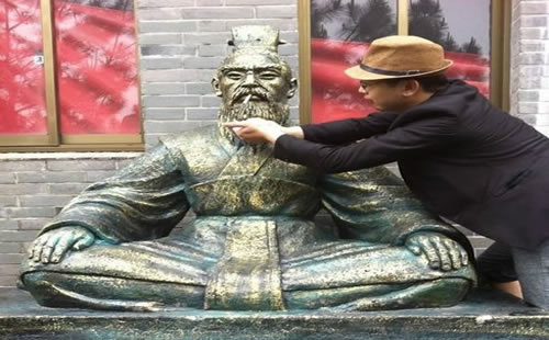 重庆SEO讲师小吕_重庆炽绎SEO_见效付费(图2) 重庆SEO讲师小吕_重庆炽绎SEO_见效付费(图2)